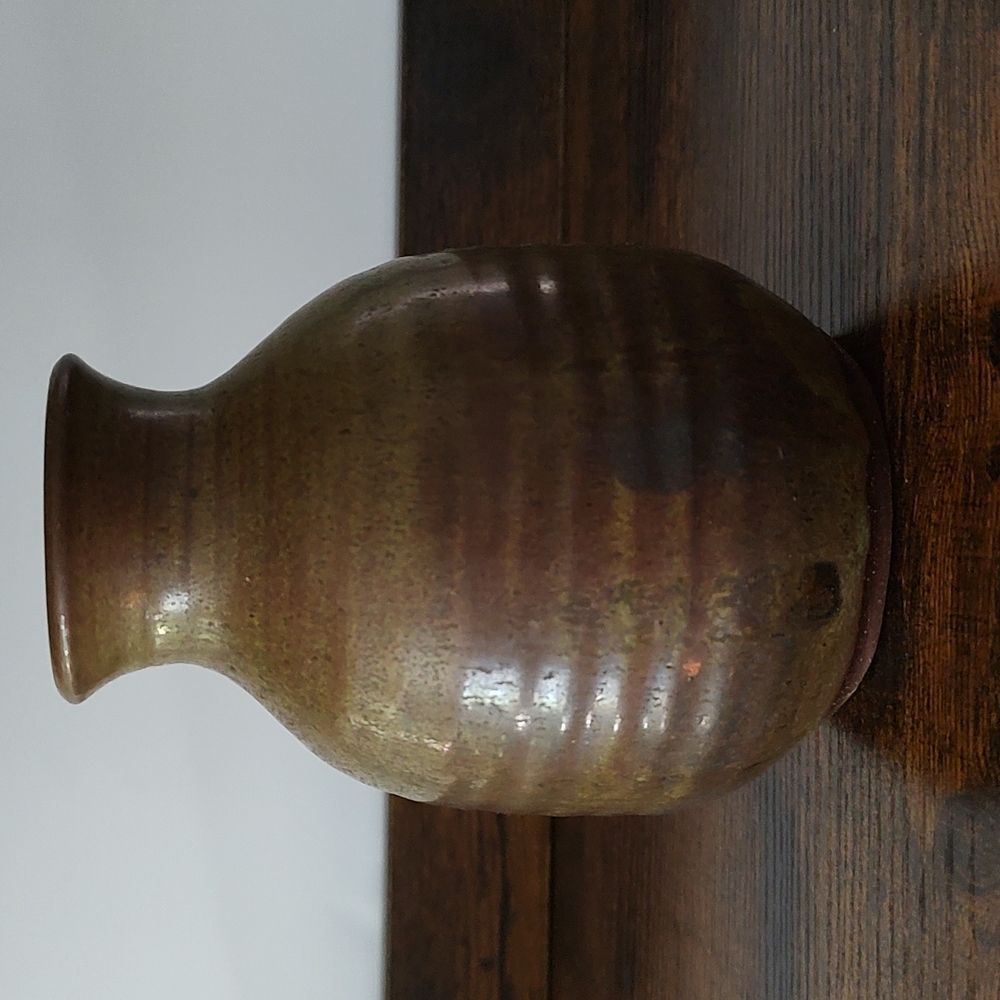 Beautiful Hand Made Wheel Thrown Pottery Bud Vase Signed